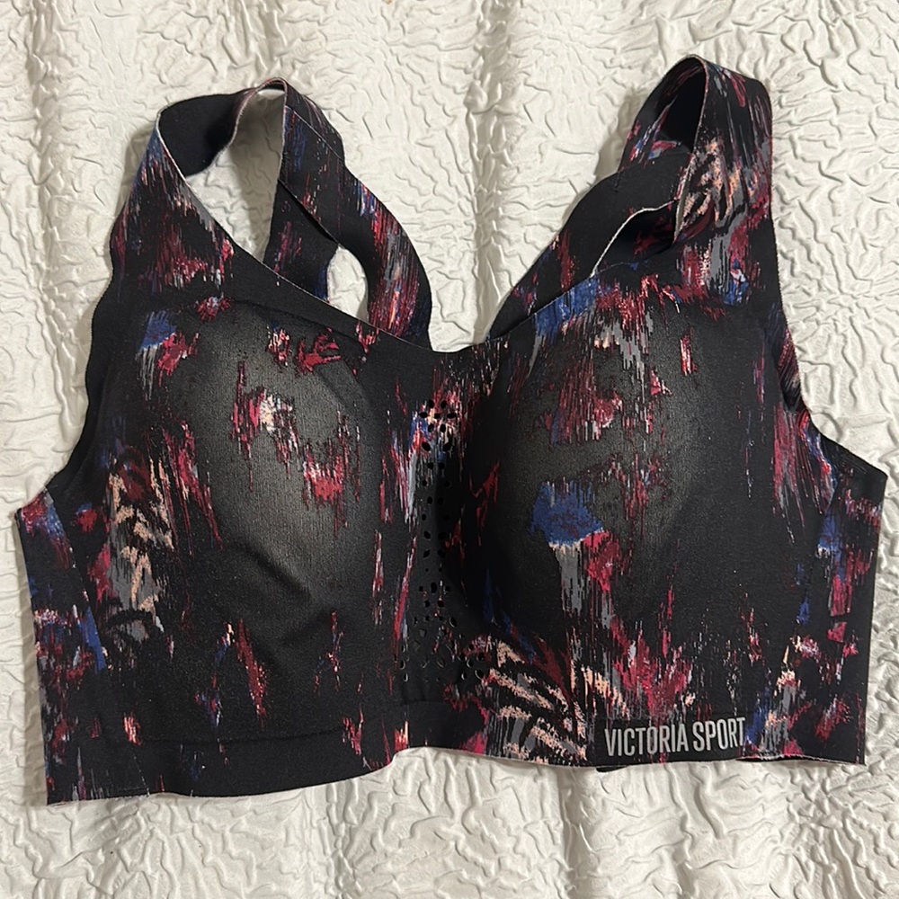 Victoria’s Secret Sport Angel Max Sports Bra